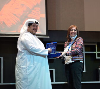 Sheikh Saeed Al Nahyan recognition Sona Nambiar for panel moderation